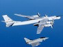 Истребитель ВВС Великобритании и бомбардировщик Ту-95МС "Дубна" ВКС России Истребитель ВВС Великобритании и бомбардировщик Ту-95МС "Дубна" ВКС России
