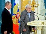 Президент России Владимир Путин и писатель Даниил Гранин Президент России Владимир Путин и писатель Даниил Гранин