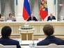 Президент России Владимир Путин на встрече с учителями Президент России Владимир Путин на встрече с учителями