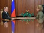 Президент России Владимир Путин и председатель Совета Федерации Валентина Матвиенко во время встречи Президент России Владимир Путин и председатель Совета Федерации Валентина Матвиенко во время встречи