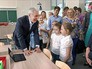 Сергей Собянин общается со школьниками Сергей Собянин общается со школьниками