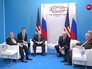 Владимир Путин и Дональд Трамп на саммите G 20 в Гамбурге Владимир Путин и Дональд Трамп на саммите G 20 в Гамбурге