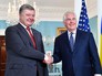 Рекс Тиллерсон и Пётр Порошенко Рекс Тиллерсон и Пётр Порошенко