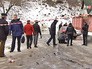Полиция работает на месте преступления Полиция работает на месте преступления