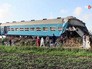 Последствия аварии на железной дороге в Египте Последствия аварии на железной дороге в Египте