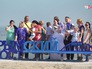 В Крыму установили скамейку "Крымский мост" В Крыму установили скамейку "Крымский мост"