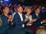 Владимир Путин и Дмитрий Медведев во время посещения ежегодного музыкального фестиваля "Опера в Херсонесе" Владимир Путин и Дмитрий Медведев во время посещения ежегодного музыкального фестиваля "Опера в Херсонесе"