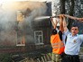 Сотрудники полиции и коммунальных служб во время ликвидации пожара в Ростове-на-Дону Сотрудники полиции и коммунальных служб во время ликвидации пожара в Ростове-на-Дону