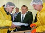 Дмитрий Медведев посетил рыбоперерабатывающий завод Дмитрий Медведев посетил рыбоперерабатывающий завод