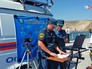 Спасатели МЧС на месте упавшего в море автобуса со строителями Спасатели МЧС на месте упавшего в море автобуса со строителями
