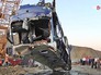 Операция по подъему упавшего в море автобуса со строителями Операция по подъему упавшего в море автобуса со строителями
