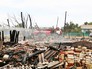 Пожарные на месте возгорания Пожарные на месте возгорания