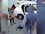 Таксист заставляет пассажиров умыться зеленкой Таксист заставляет пассажиров умыться зеленкой