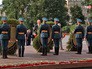 Сергей Собянин возложил цветы к Могиле Неизвестного солдата Сергей Собянин возложил цветы к Могиле Неизвестного солдата