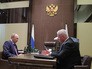 Президент России Владимир Путин и председатель Федерации независимых профсоюзов России (ФНПР) Михаил Шмаков Президент России Владимир Путин и председатель Федерации независимых профсоюзов России (ФНПР) Михаил Шмаков