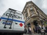 Оперативные службы проверяют поступившую информацию о минировании зданий и торговых центров Санкт-Петербурга Оперативные службы проверяют поступившую информацию о минировании зданий и торговых центров Санкт-Петербурга