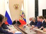 Президент России Владимир Путин проводит заседание Президент России Владимир Путин проводит заседание