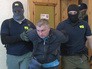 Дмитрий Долгополов, задержанный ФСБ России в Симферополе по обвинению в передаче спецслужбам Украины сведений, составляющих государственную тайну Дмитрий Долгополов, задержанный ФСБ России в Симферополе по обвинению в передаче спецслужбам Украины сведений, составляющих государственную тайну