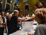 Голосование на избирательном участке в Барселоне во время референдума о независимости Каталонии Голосование на избирательном участке в Барселоне во время референдума о независимости Каталонии