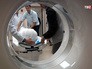 Мумию помещают в аппарат МРТ Мумию помещают в аппарат МРТ