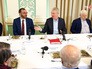 Сергей Собянин на встрече с руководителями московских театров Сергей Собянин на встрече с руководителями московских театров