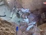 Саперы проводят разминирование Саперы проводят разминирование