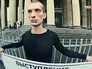 Пётр Павленский на одиночном пикете Пётр Павленский на одиночном пикете