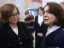 Директор испанского "Фонда Сурикова", коллекционер Долорес Томас Сильваторе (справа) и глава Третьяковской галереи Зельфира Трегулова перед церемонией передачи в музейный фонд России произведений русской и советской живописи из испанского фонда Директор испанского "Фонда Сурикова", коллекционер Долорес Томас Сильваторе (справа) и глава Третьяковской галереи Зельфира Трегулова перед церемонией передачи в музейный фонд России произведений русской и советской живописи из испанского фонда