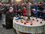 Пётр Порошенко у памятника жертвам голодомора на Украине Пётр Порошенко у памятника жертвам голодомора на Украине