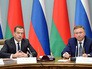 Дмитрий Медведев и Андрей Кобяков Дмитрий Медведев и Андрей Кобяков