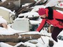 Жители на месте снесенного дома Жители на месте снесенного дома