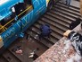 Автобус въехал в подземный переход Автобус въехал в подземный переход