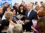 Сергей Собянин во время поздравления с новогодними праздниками активных горожан Сергей Собянин во время поздравления с новогодними праздниками активных горожан