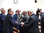 Владимир Путин во время встречи с представителями общественности республики в Махачкале Владимир Путин во время встречи с представителями общественности республики в Махачкале