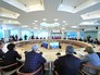 Владимир Путин на встрече с работниками сферы здравоохранения Владимир Путин на встрече с работниками сферы здравоохранения