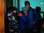 Близкие пострадавших и погибших в пожаре в торговом центре в Кемерове Близкие пострадавших и погибших в пожаре в торговом центре в Кемерове