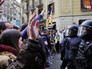 Полиция Испании и протестующие Полиция Испании и протестующие