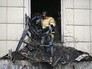 Пожарные работают в сгоревшем торговом центре в Кемерове Пожарные работают в сгоревшем торговом центре в Кемерове