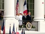 Дональд Трамп и Эммануэль Макрон Дональд Трамп и Эммануэль Макрон