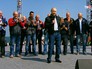 Владимир Путин выступает перед строителями Крымского моста Владимир Путин выступает перед строителями Крымского моста