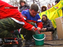 Акция московских студентов "Судью на мыло" Акция московских студентов "Судью на мыло"
