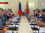 Владимир Путин проводит заседание правительства России Владимир Путин проводит заседание правительства России