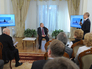 Владимир Путин на встрече с членами "Общероссийского Народного Фронта" Владимир Путин на встрече с членами "Общероссийского Народного Фронта"