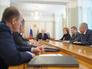Владимир Путин во время совещания с постоянными членами Совета безопасности РФ Владимир Путин во время совещания с постоянными членами Совета безопасности РФ