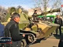 Ополченцы в Краматорске остановили военную технику Ополченцы в Краматорске остановили военную технику