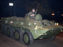 Военнослужащий во время тактико-специальных учений в Киеве Военнослужащий во время тактико-специальных учений в Киеве