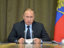 Владимир Путин на совещании по развитию ОПК