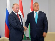 Президент России Владимир Путин и премьер-министр Венгрии Виктор Орбан во время встречи в Будапеште