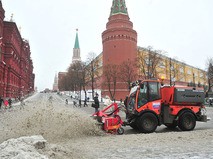 Устранение последствий снегопада в Москве