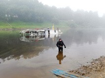 Подъем затонувшего судна в Вологде